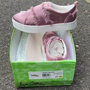 NWT Sam Edelman Levine Light Pink Satin Sneakers